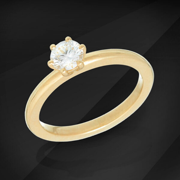 Diamond Solitaire ring